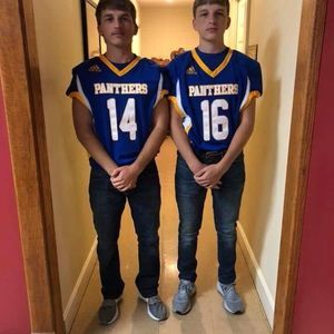 Meet your Posher, Troy